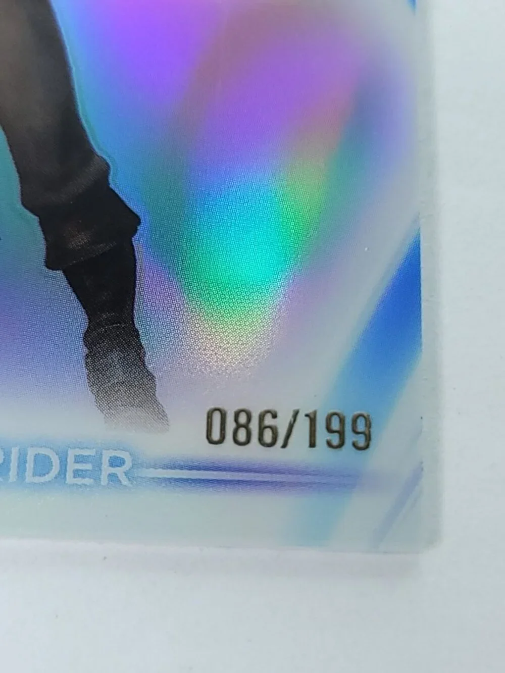 Flynn Rider Topps 2026 Disney Neon Holo Chrome Refractor Limited 086/199 CNE